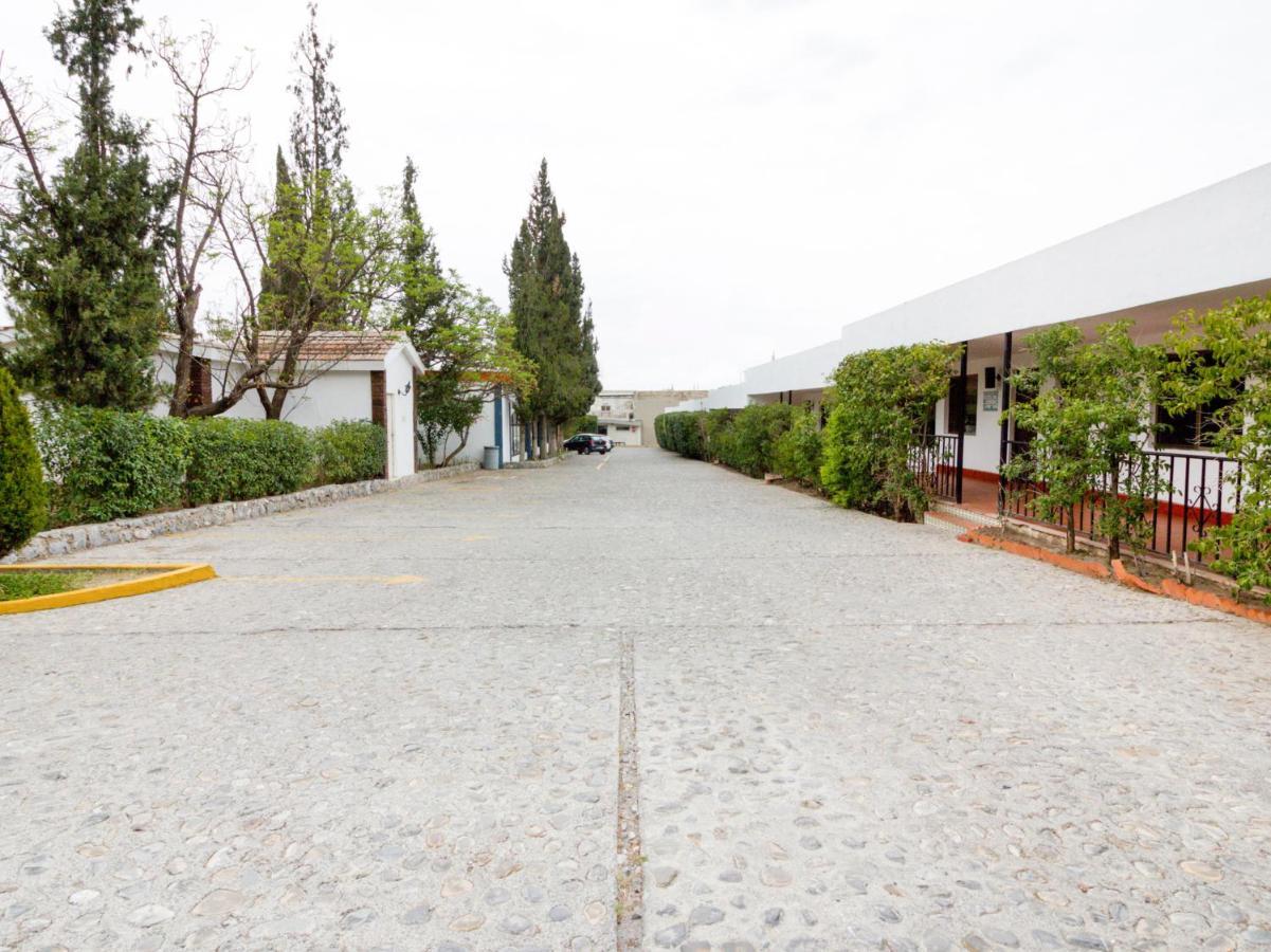 Hotel La Fuente, Saltillo Exterior photo